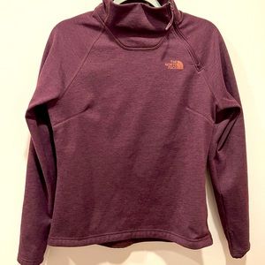 The North Face fleece sweatshirt Excellent condition